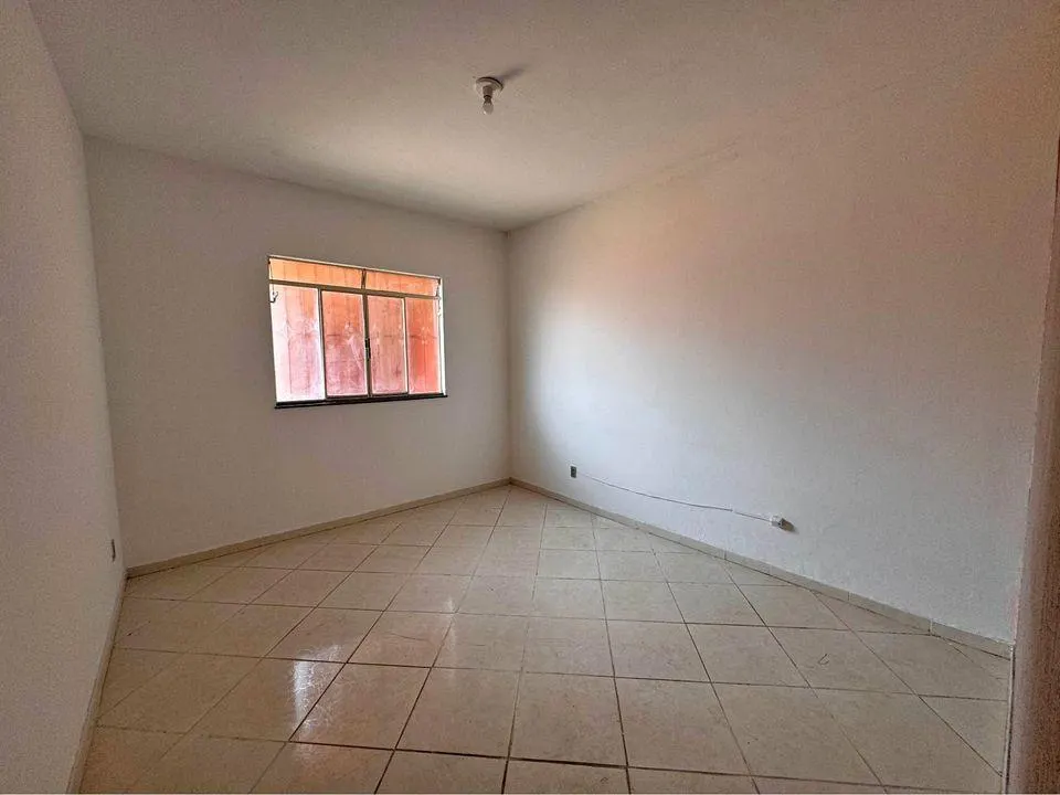 Casa em Fábricas · Ref. Casa — foto 9