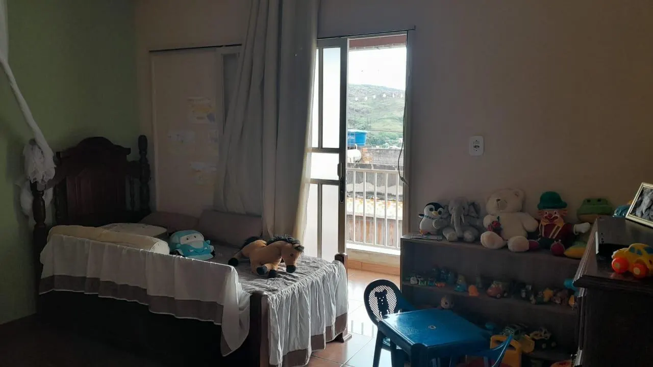 Casa em VILA JARDIM SÃO JOSÉ · Ref. Casa — foto 4