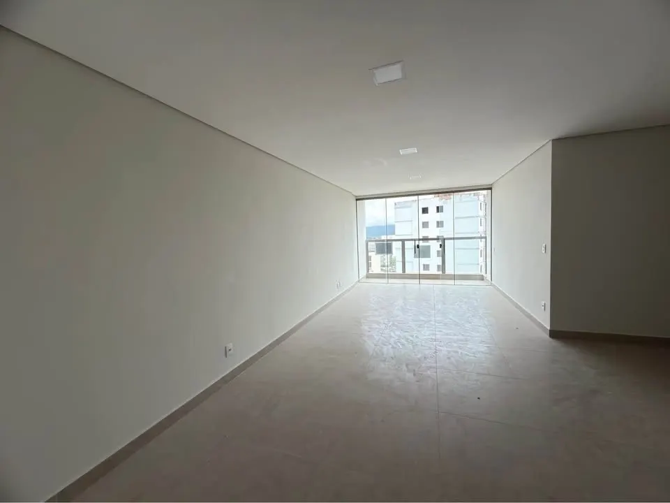 Apartamento em Centro · Ref. 063 — foto 3